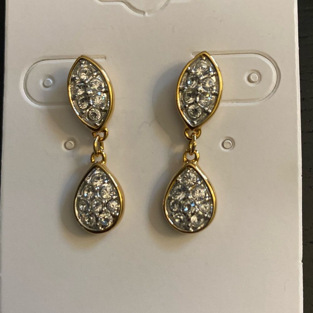 Signed Swarovski sparkle leaf shape dangle earrings